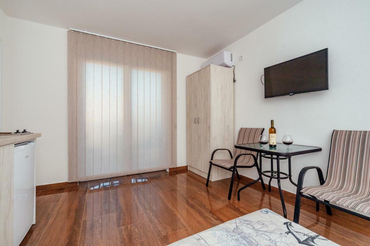 Apartmani Afterglow Sutomore Eksteriør billede