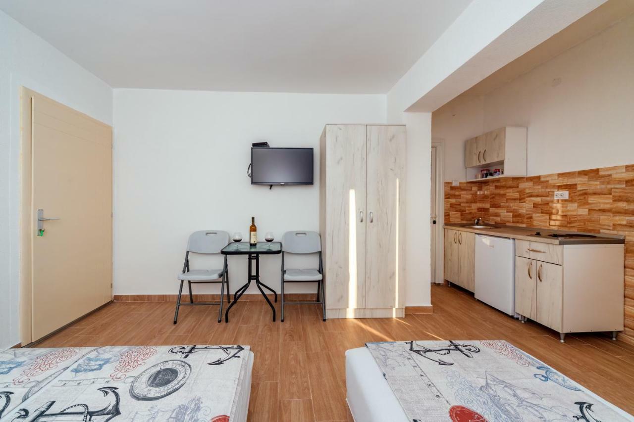 Apartmani Afterglow Sutomore Eksteriør billede