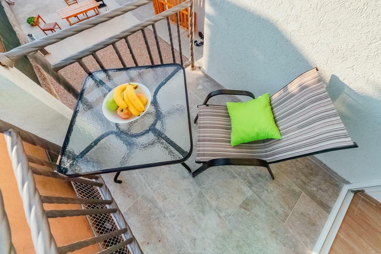 Apartmani Afterglow Sutomore Eksteriør billede