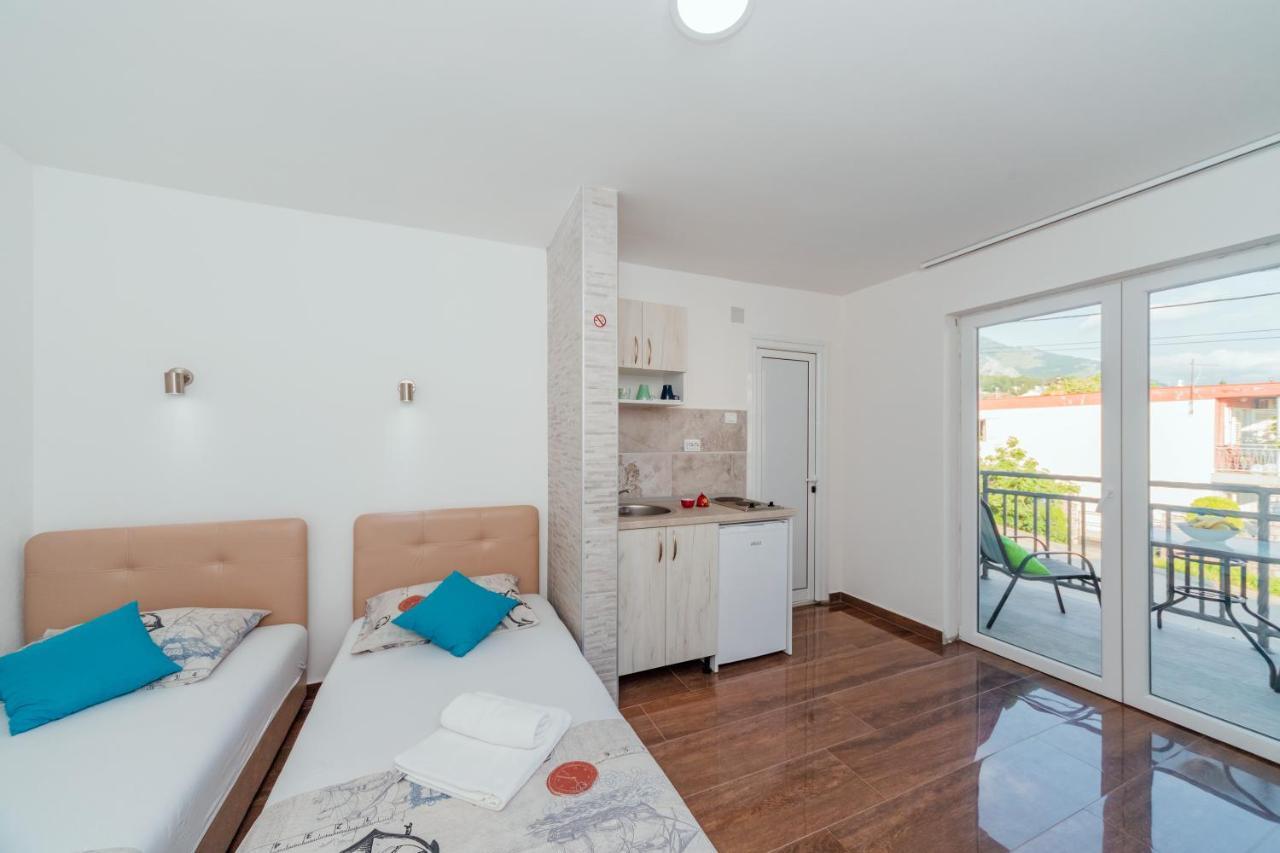 Apartmani Afterglow Sutomore Eksteriør billede